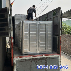 Vận chuyển bể nước ngầm inox bằng xe tải