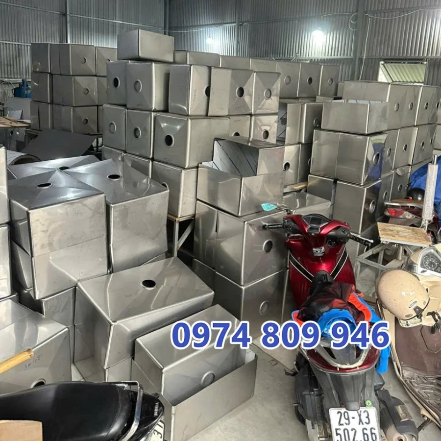 Xưởng sản xuất hố chậu inox công nghiệp số lượng lớn tại Hà Nội